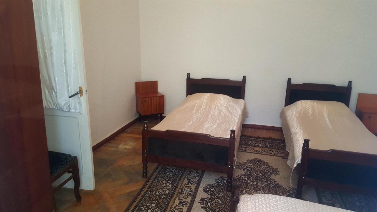 Firuza Hostel 博尔若米 外观 照片